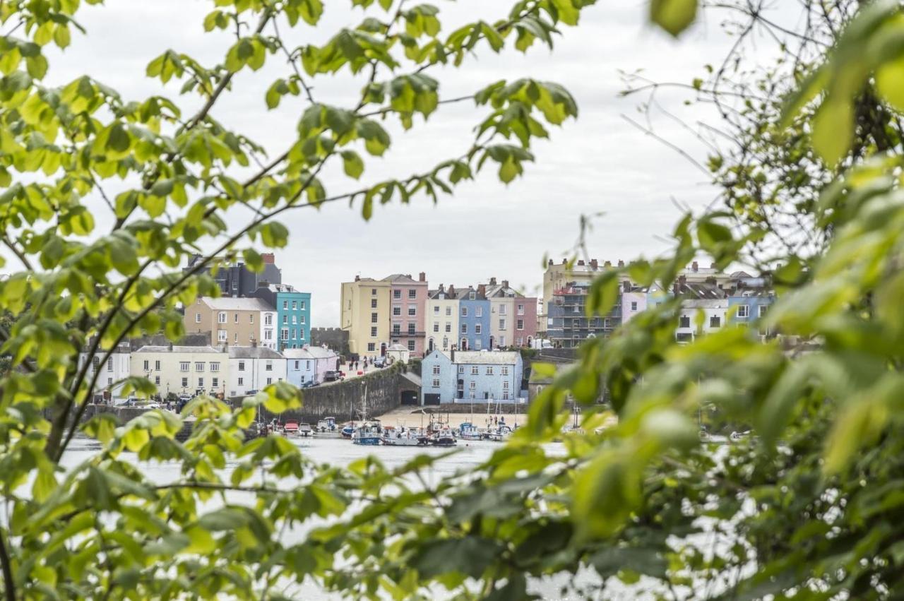 North Beach Heights - 2 Bedroom Penthouse - Tenby Exteriör bild