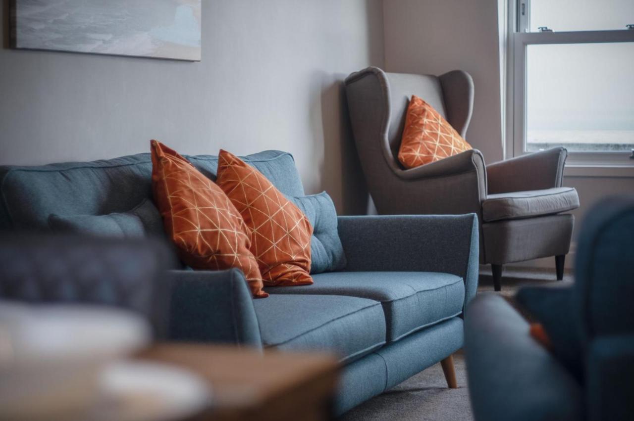 North Beach Heights - 2 Bedroom Penthouse - Tenby Exteriör bild